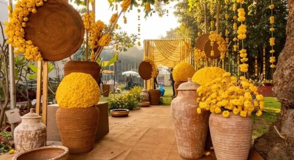 Simple Haldi Decoration at Home With Earthen Pots