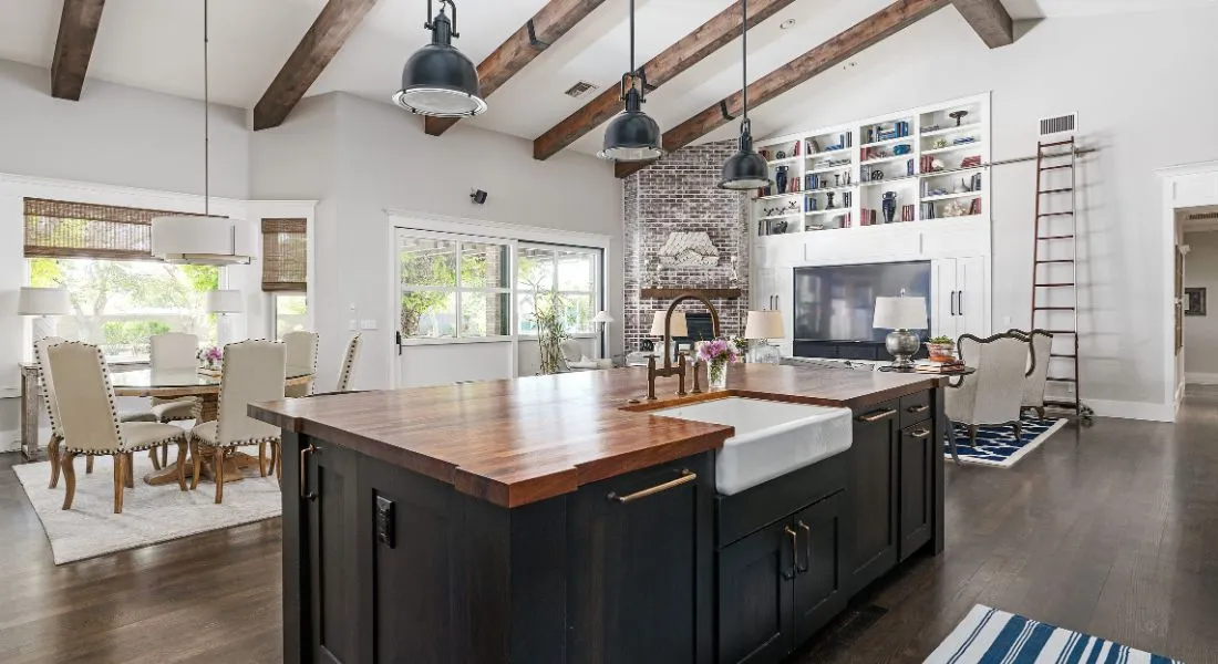 Farmhouse Kitchen Design  