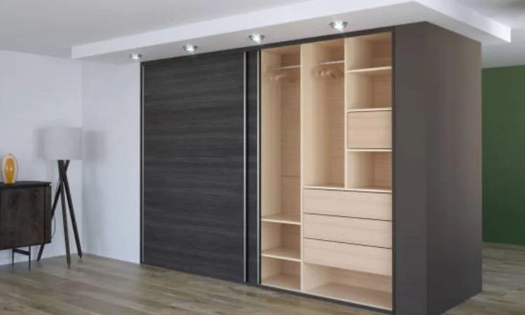 Sliding modern wardrobe design